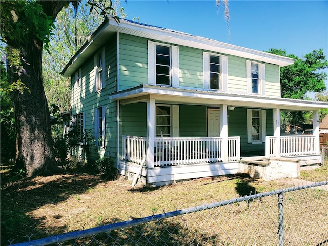 view of front facade with covered porch