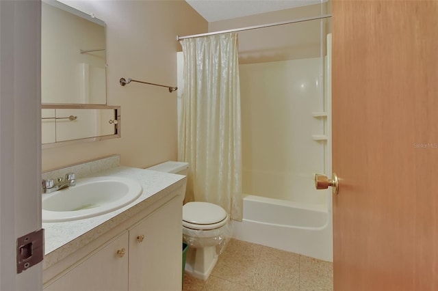 full bathroom featuring toilet, shower / bathtub combination with curtain, and vanity