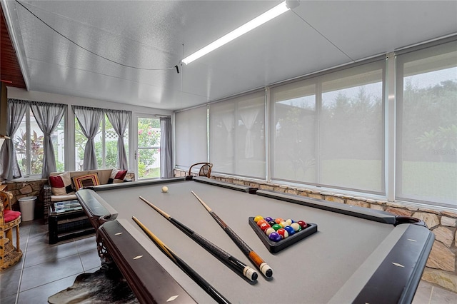 game room featuring pool table