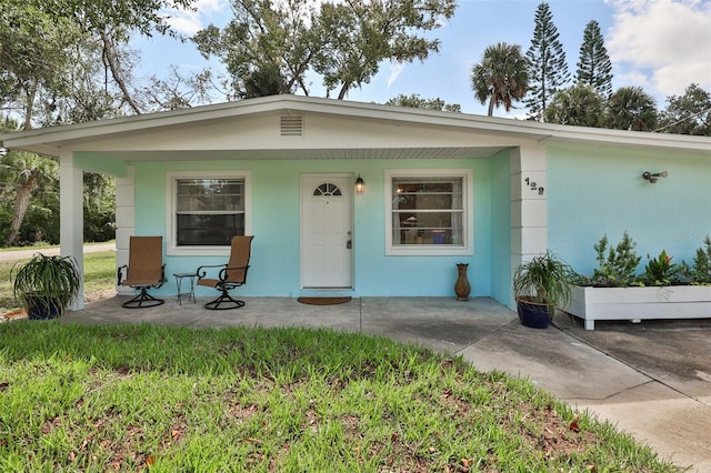 view of front of house featuring a porch