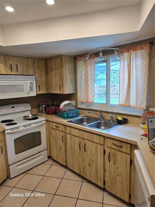 1461 N Felton St, Deltona, FL 32725 - photo 8