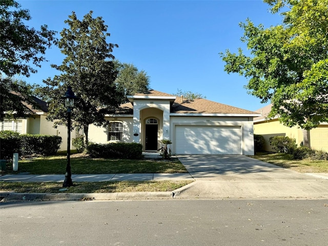 view of front facade with a garage