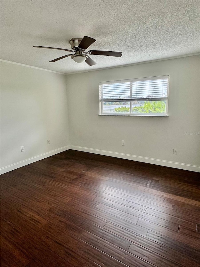 unfurnished room featuring dark wood-type flooring, a textured ceiling, and ceiling fan