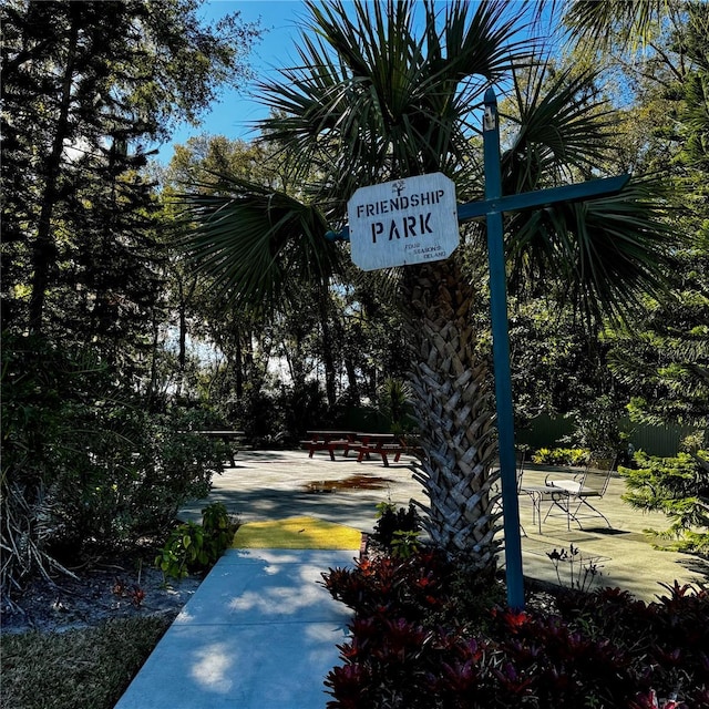 view of property's community