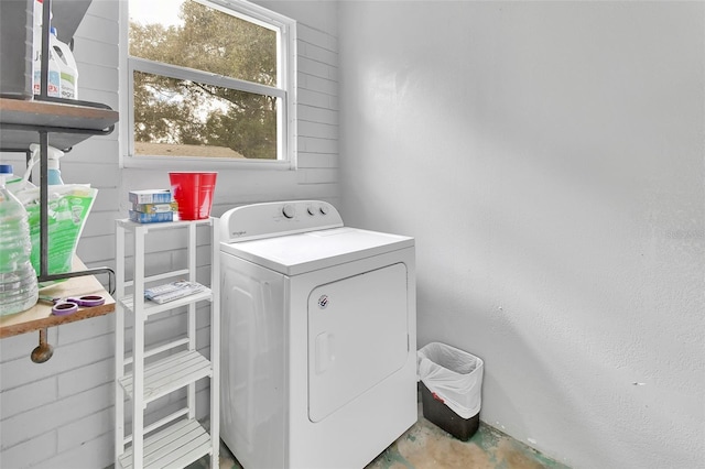 laundry room with washer / clothes dryer