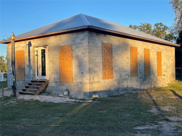 view of side of home