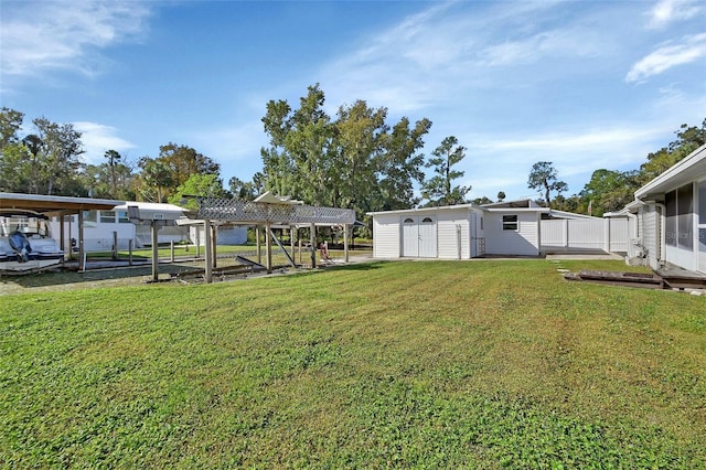 view of yard with a pergola