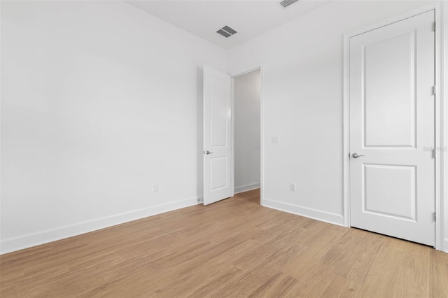 unfurnished bedroom featuring light hardwood / wood-style flooring