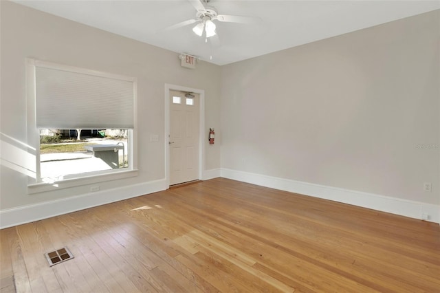 entryway featuring ceiling fan and wood-type flooring