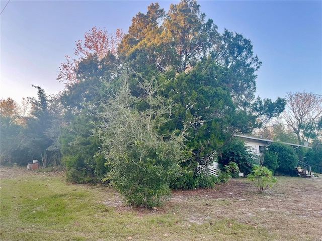 Listing photo 2 for 44849 8th St, Deland FL 32720