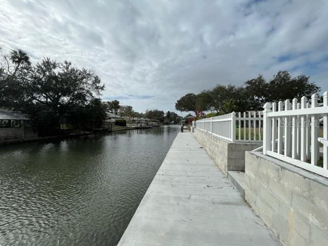 Listing photo 3 for 150 Godfrey Rd, Edgewater FL 32141