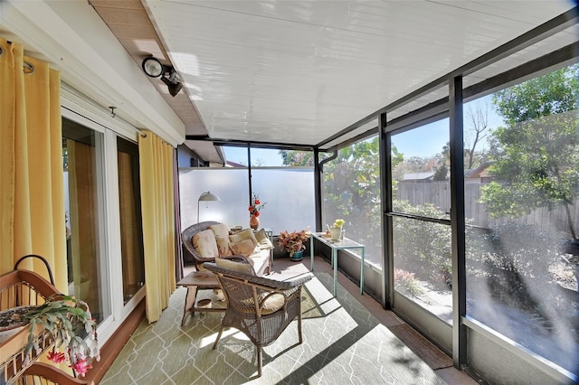 view of sunroom / solarium