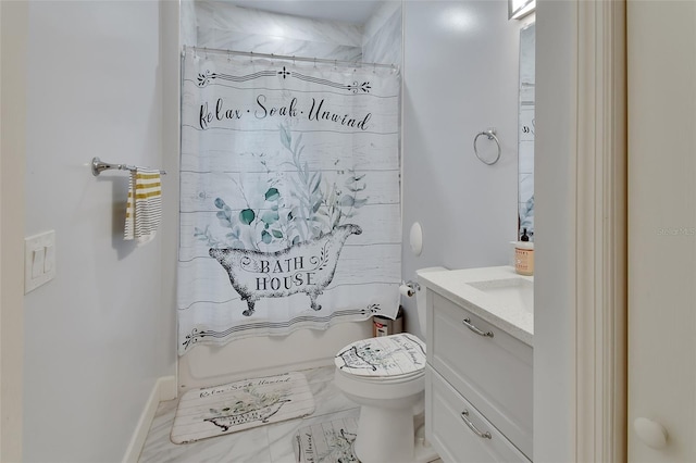 full bathroom featuring vanity, shower / bath combo, and toilet