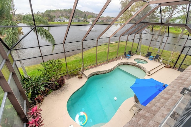 view of pool featuring a lanai, a patio area, a water view, and an in ground hot tub