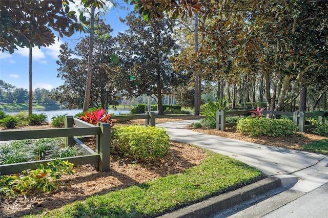 view of property's community featuring a water view