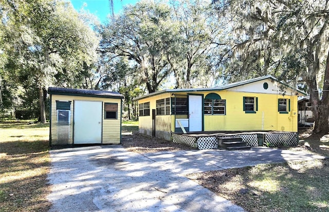 912 Center St, Crescent City, FL 32112 - photo 1