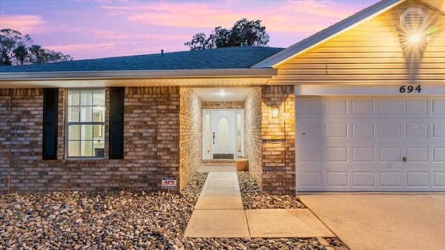 view of front facade with a garage