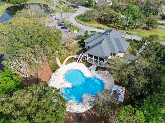 bird's eye view with a water view