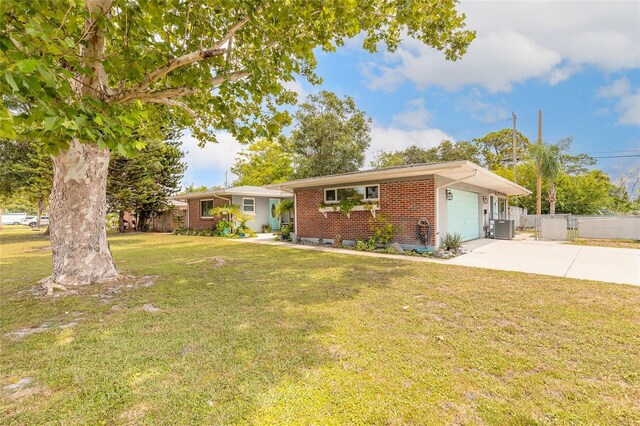 559 Eagle Dr, Daytona Beach, FL 32117 - photo 42