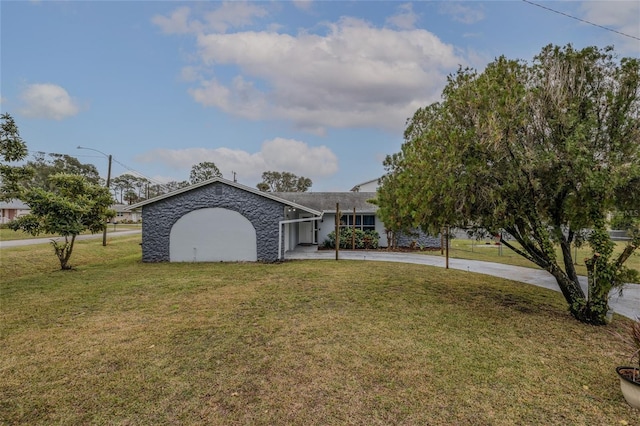 view of front of house with a front yard