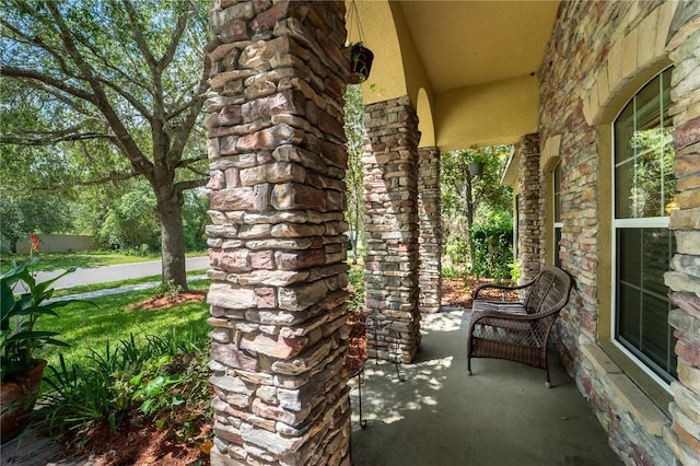 101 Los Arbor Dr, Deland, FL 32724 - photo 2