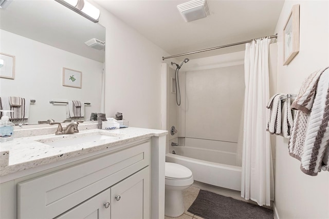 full bathroom featuring vanity, toilet, and shower / tub combo with curtain