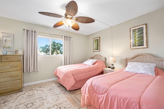 bedroom featuring ceiling fan