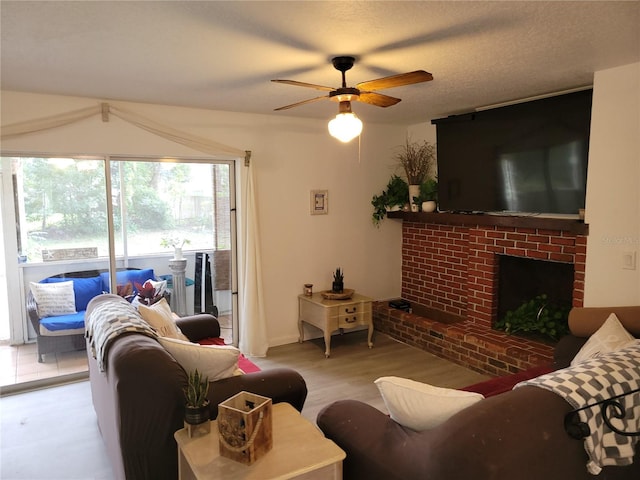 906 E Wisconsin Ave, Deland, FL 32724 - photo 14