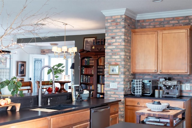 kitchen with sink, a chandelier, hanging light fixtures, ornamental molding, and dishwasher