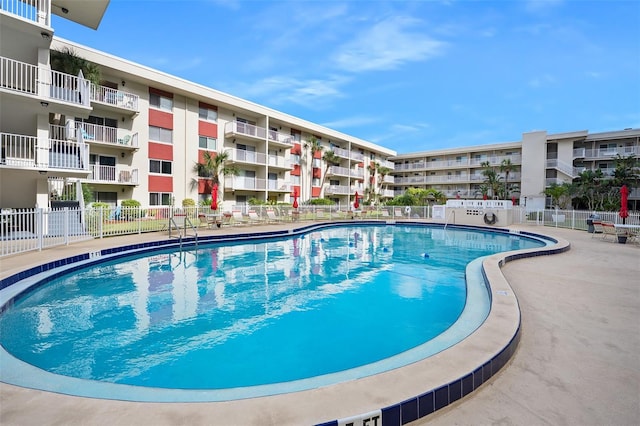 view of swimming pool