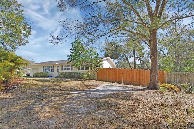 exterior space featuring fence