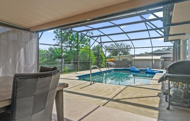 1420 Felton St, Deltona, FL 32725 - view of swimming pool featuring a patio, glass enclosure, and grilling area