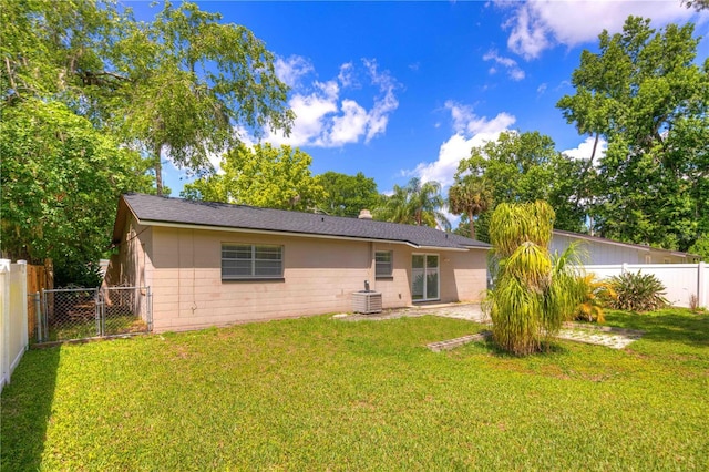 741 Greenway Pl, Daytona Beach, FL 32114 - back of house with cooling unit