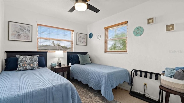 bedroom with ceiling fan