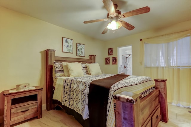 bedroom featuring a ceiling fan