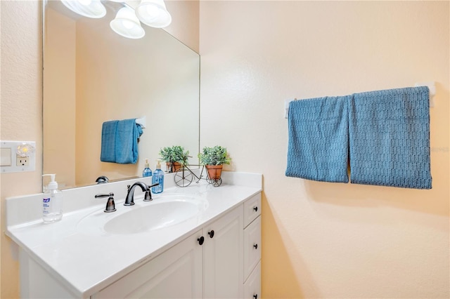 3145 Connemara Dr, Ormond Beach, FL 32174 - bathroom with vanity