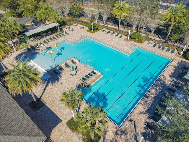 425 Wedgeworth Ln, Deland, FL 32724 - pool featuring a patio and fence