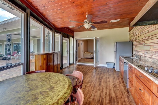 910 N Kepler Rd, Deland, FL 32724 - photo 38