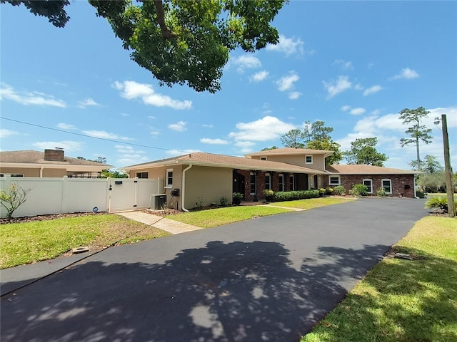 910 N Kepler Rd, Deland, FL 32724 - photo 8