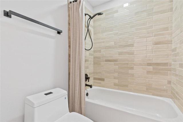 full bathroom featuring shower / tub combo with curtain and toilet