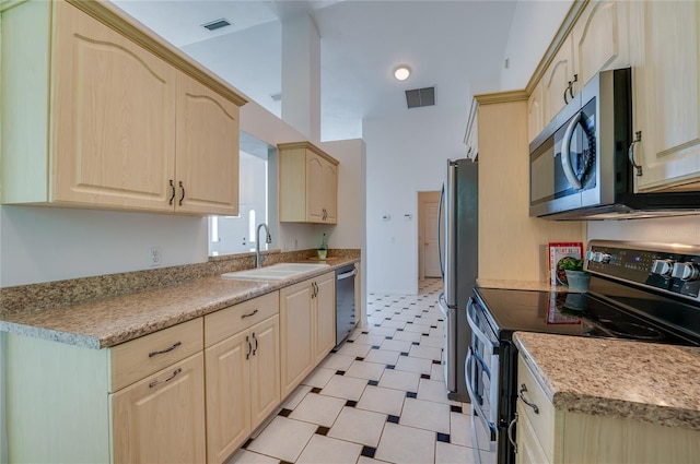 823 Wooddusk Dr, Port Orange, FL 32127 - photo 14