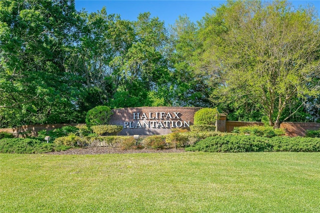 2901 Monaghan Dr, Ormond Beach, FL 32174 - community sign featuring a yard