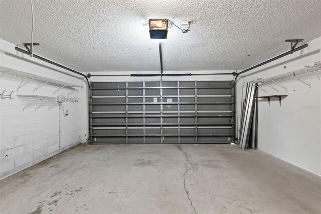 3214 Juniper Dr, Edgewater, FL 32141 - garage with a garage door opener