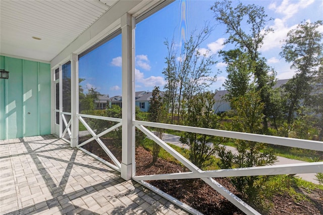 484 Landshark Blvd, Daytona Beach, FL 32124 - view of unfurnished sunroom