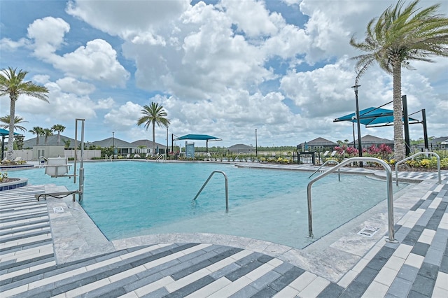 660 Mosaic Blvd, Daytona Beach, FL 32124 - view of swimming pool featuring fence