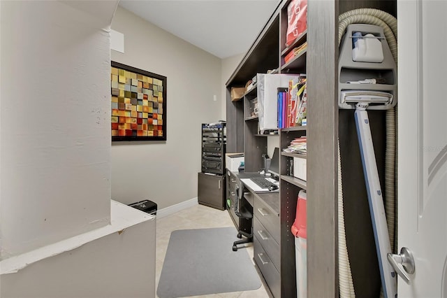 office featuring baseboards