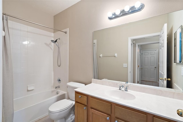 417 Victoria Hills Dr, Deland, FL 32724 - full bathroom with toilet, shower / bathtub combination with curtain, and vanity
