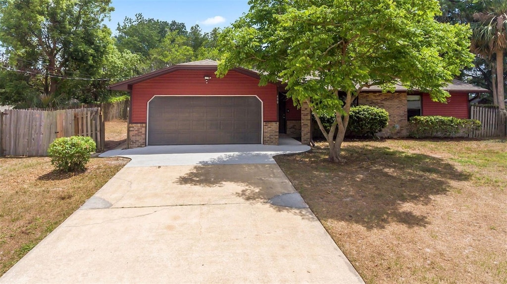 688 Cumberland Rd, Deland, FL 32724 - photo 1