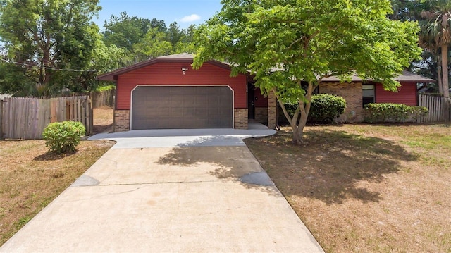 688 Cumberland Rd, Deland, FL 32724 - photo 1