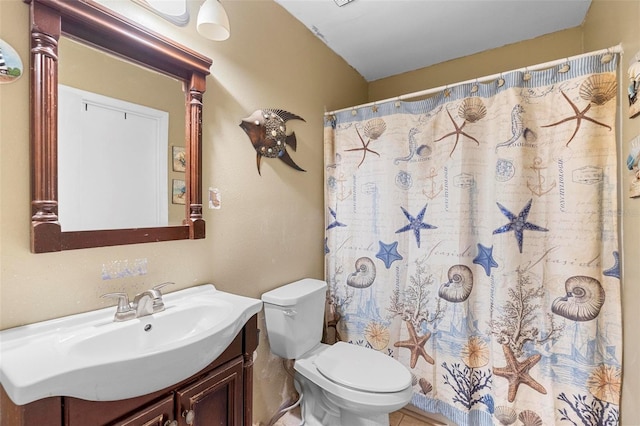 313 Dirksen Dr Unit A5, Debary, FL 32713 - bathroom with toilet, vanity, and curtained shower